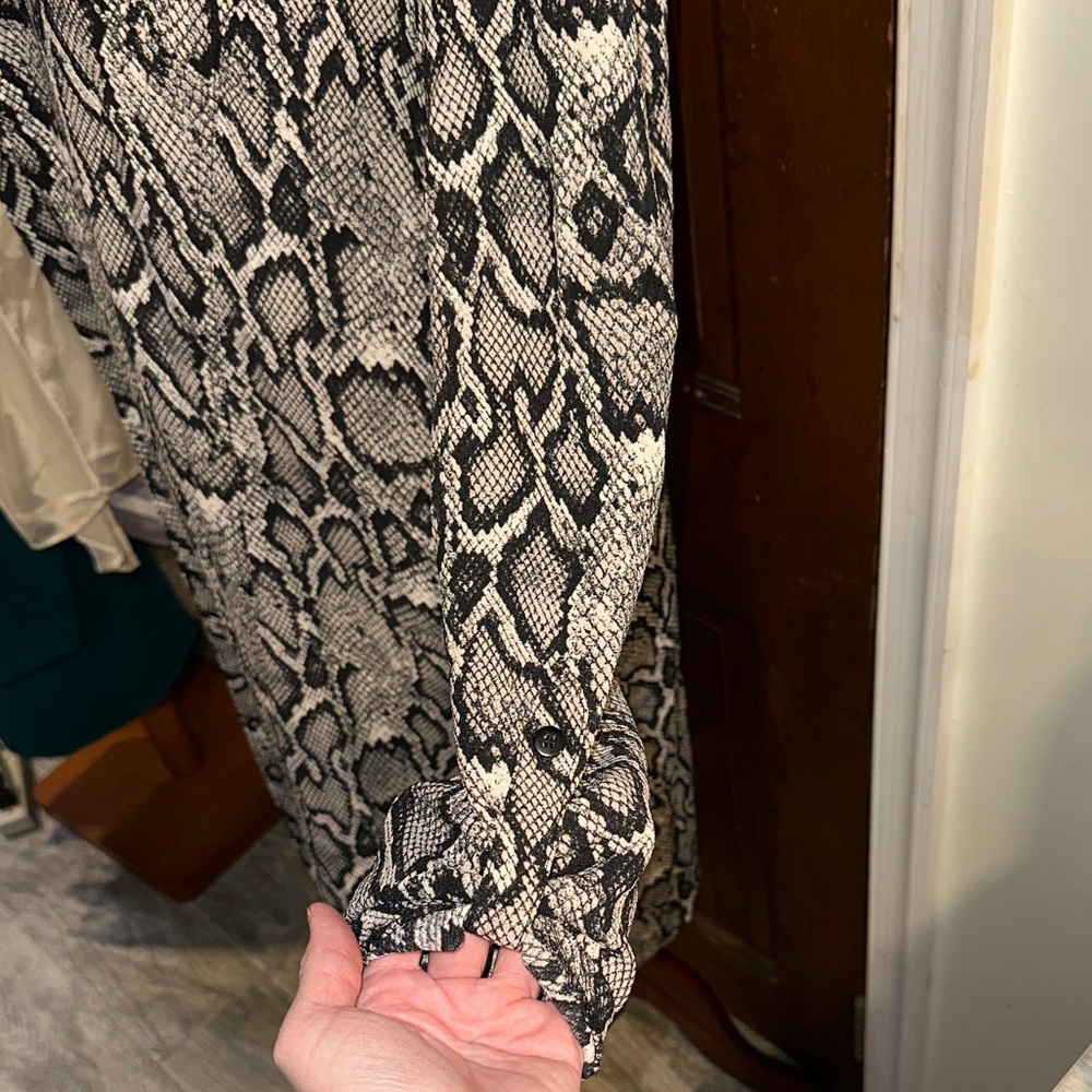 Snake Skin Pattern Light Feather Duster - image 4